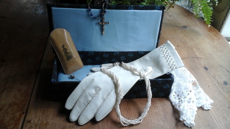 Vintage  stoffen Handschoenendoos